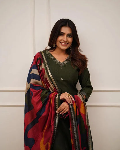 Beautiful Pure Rayon Green  Kurta And Pant With Dupatta Set